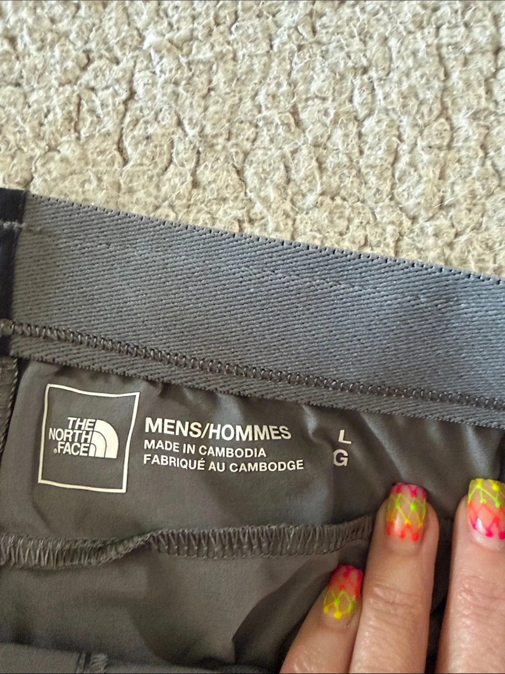 The North Face Men’s Gray Elastic-Waist Athletic Shorts Large